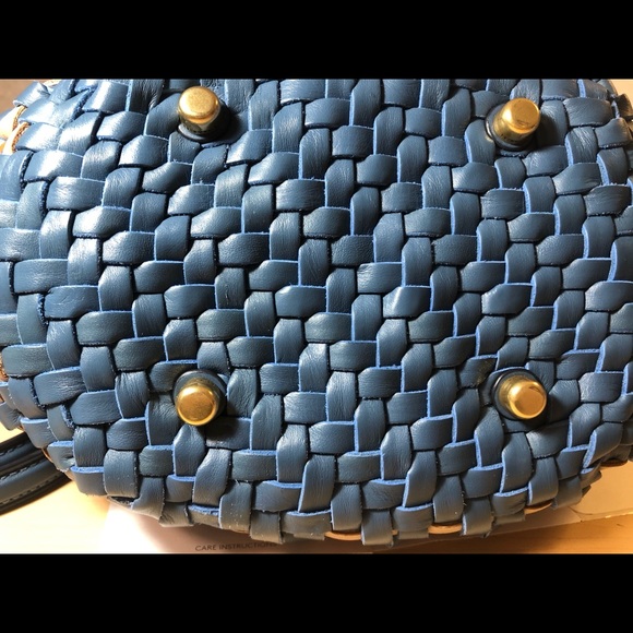 SOLD- COACH Woven Tote 16 Lake Multicolor - Picture 9 of 12